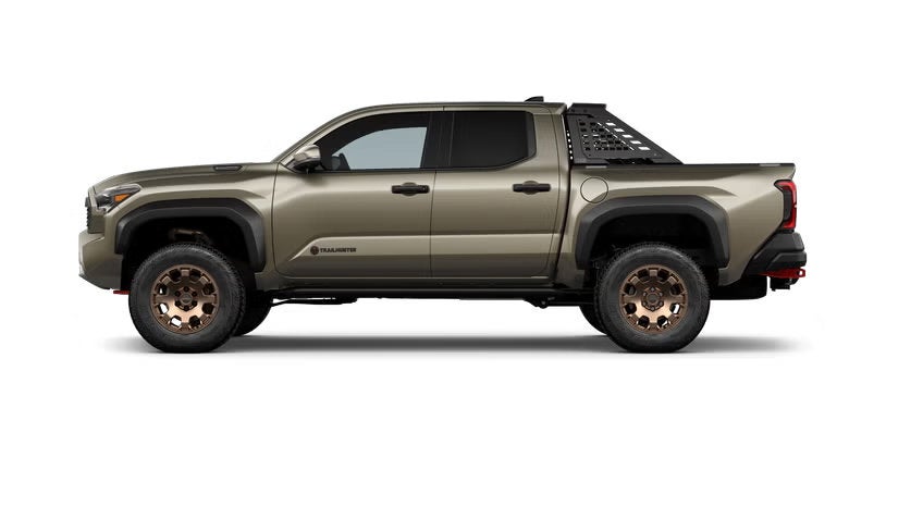 2026 Toyota Tacoma Trailhunter Hybrid 4WD