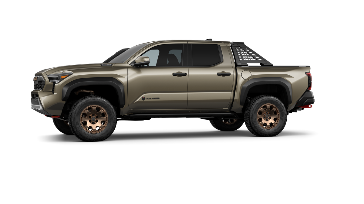 2026 Toyota Tacoma Trailhunter Hybrid 4WD