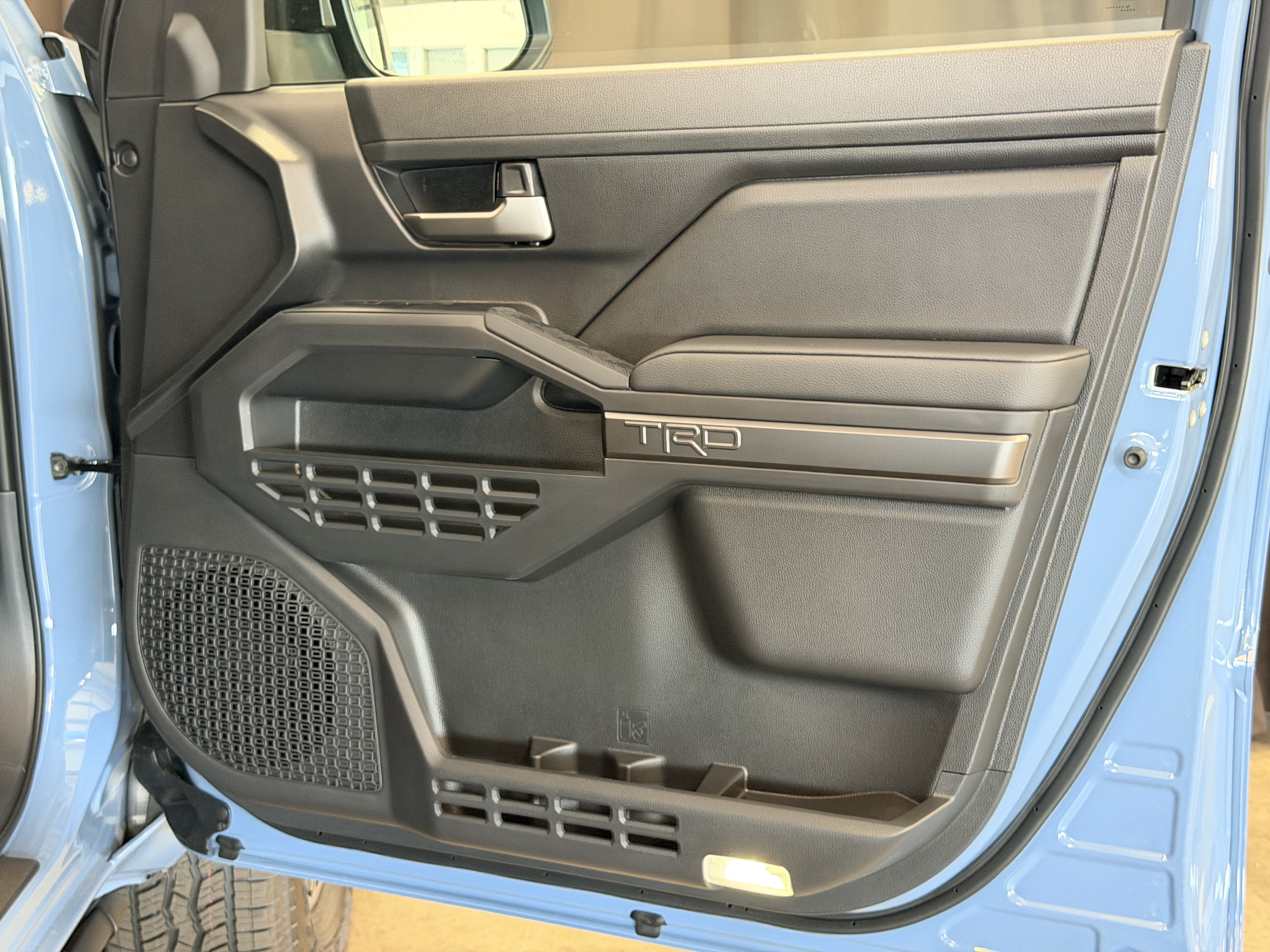 2026 Toyota Tacoma TRD Off Road Hybrid Premium 4WD