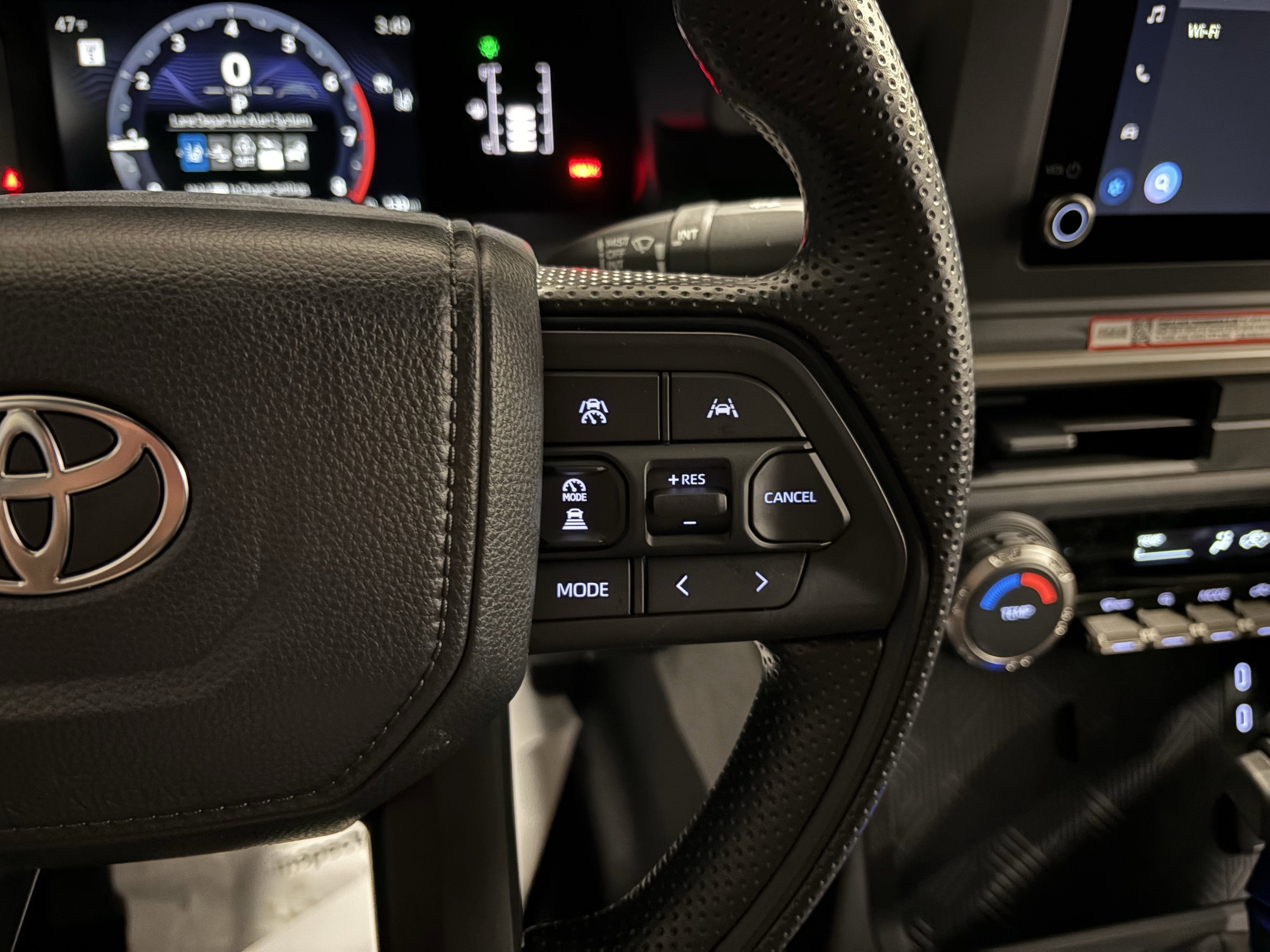 2026 Toyota Tacoma SR 4WD