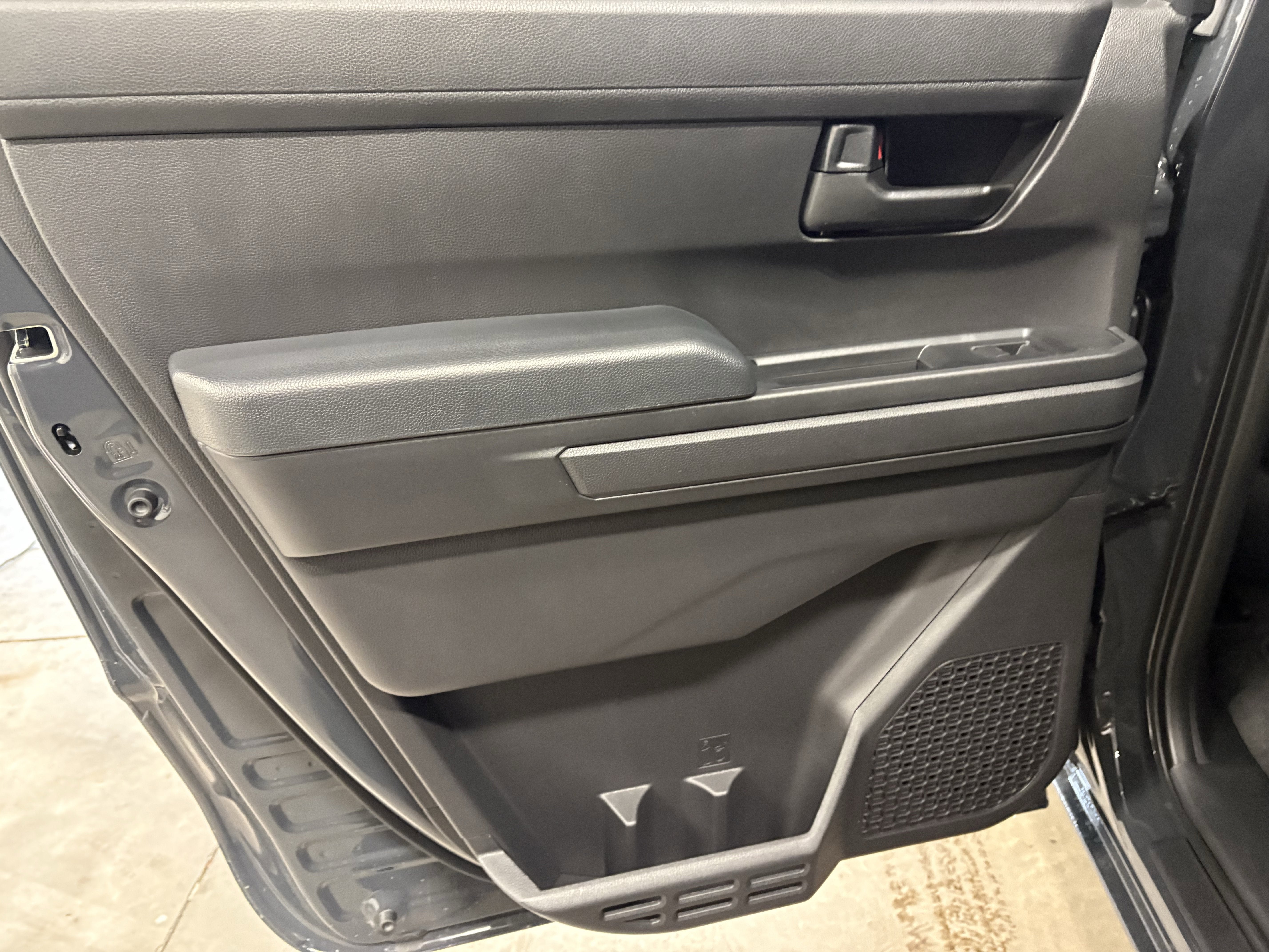 2026 Toyota Tacoma SR 4WD