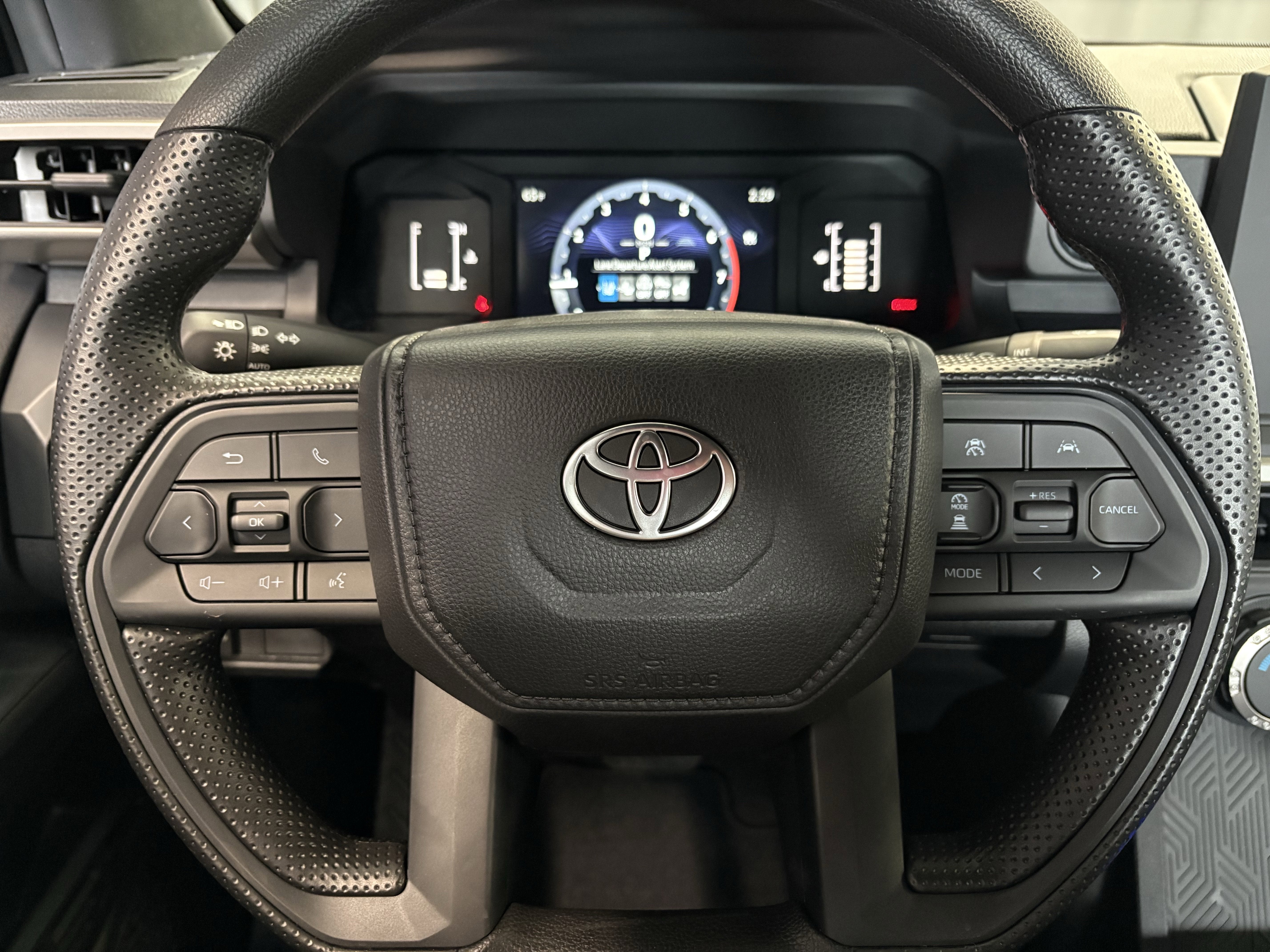 2026 Toyota Tacoma SR 4WD