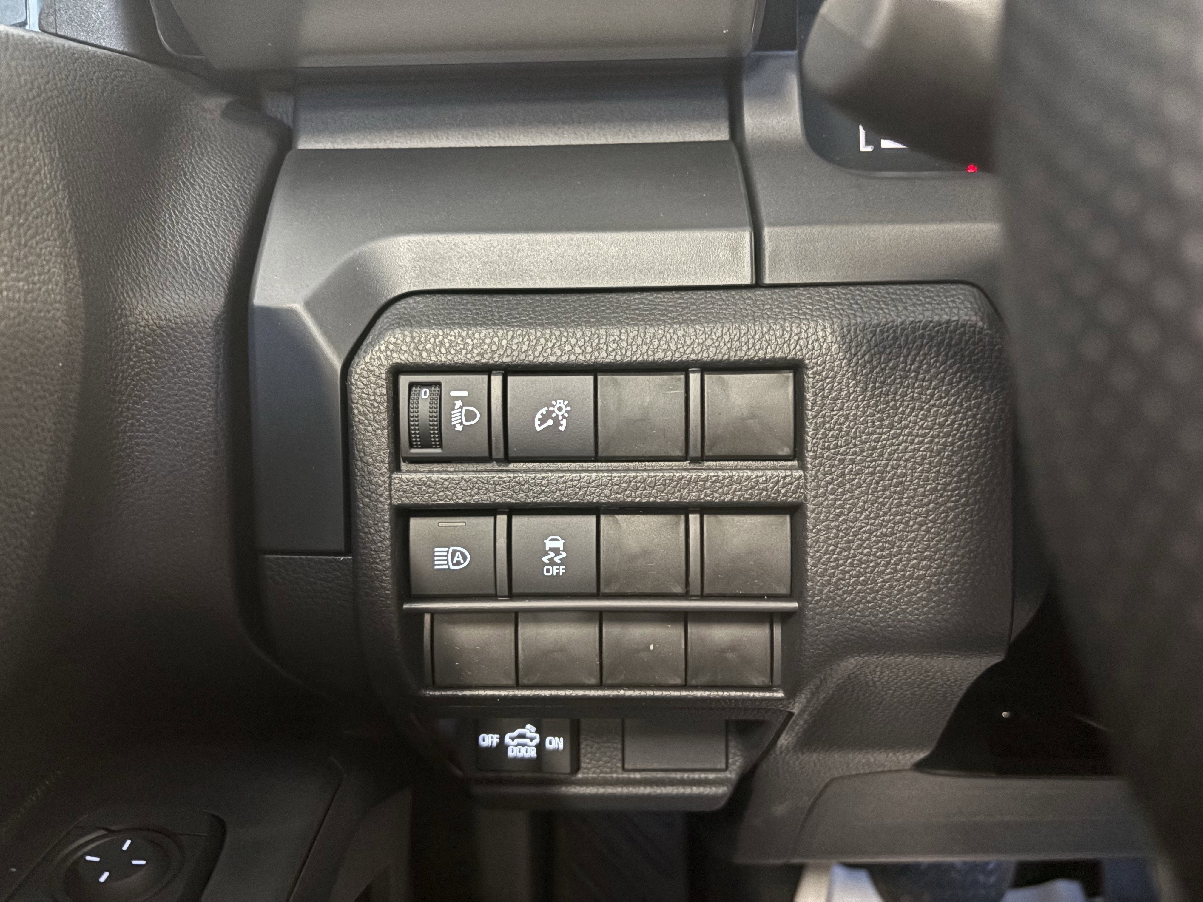 2026 Toyota Tacoma SR 4WD