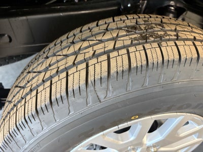 2026 Toyota Tacoma SR 4WD