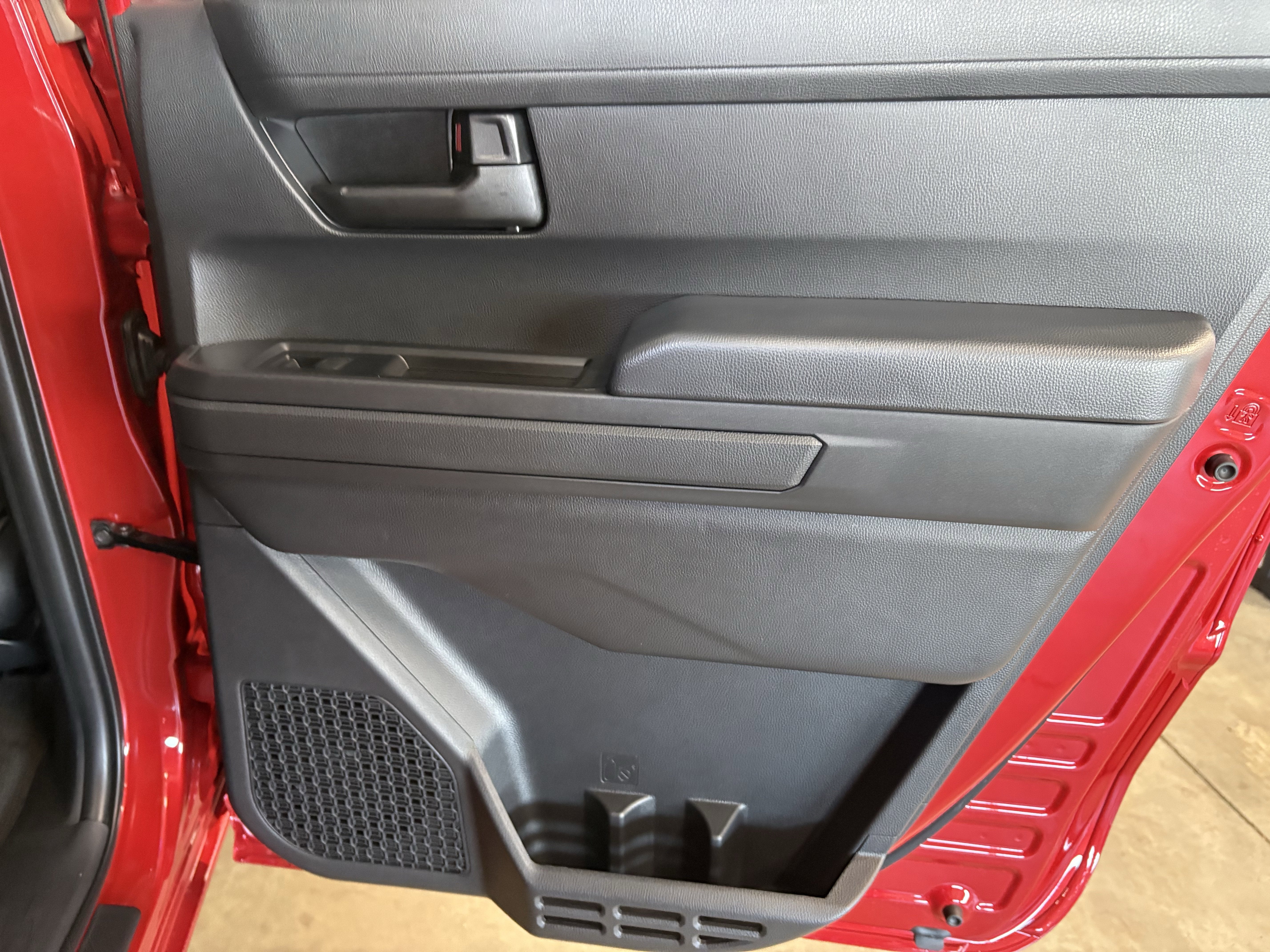 2026 Toyota Tacoma SR 4WD