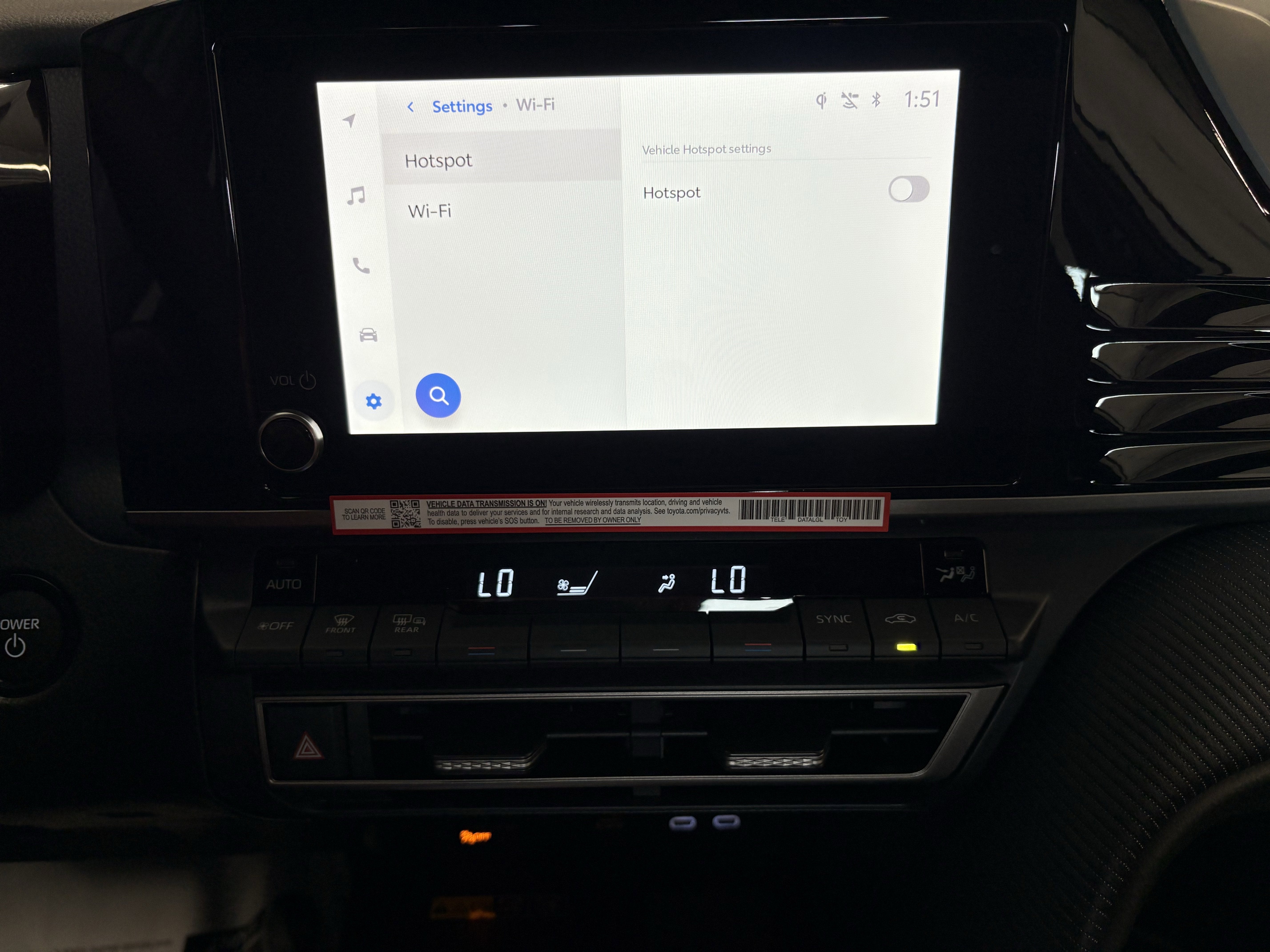 2026 Toyota Camry SE FWD