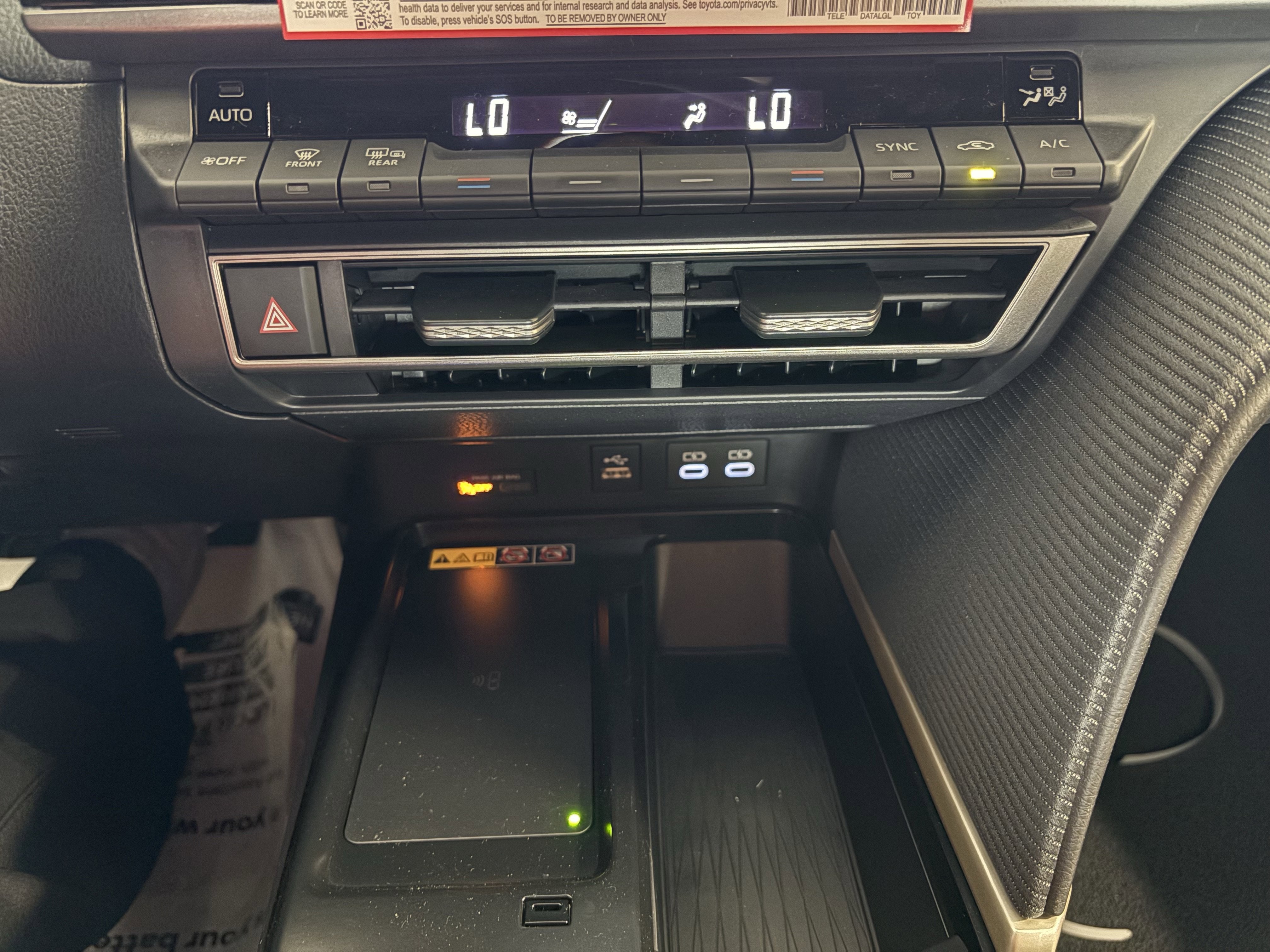 2026 Toyota Camry SE FWD