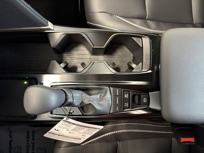 2026 Toyota Camry SE FWD