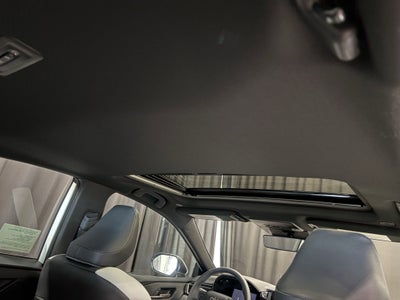 2026 Toyota Camry SE FWD