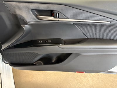 2026 Toyota Camry SE FWD