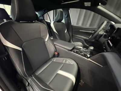 2026 Toyota Camry SE FWD