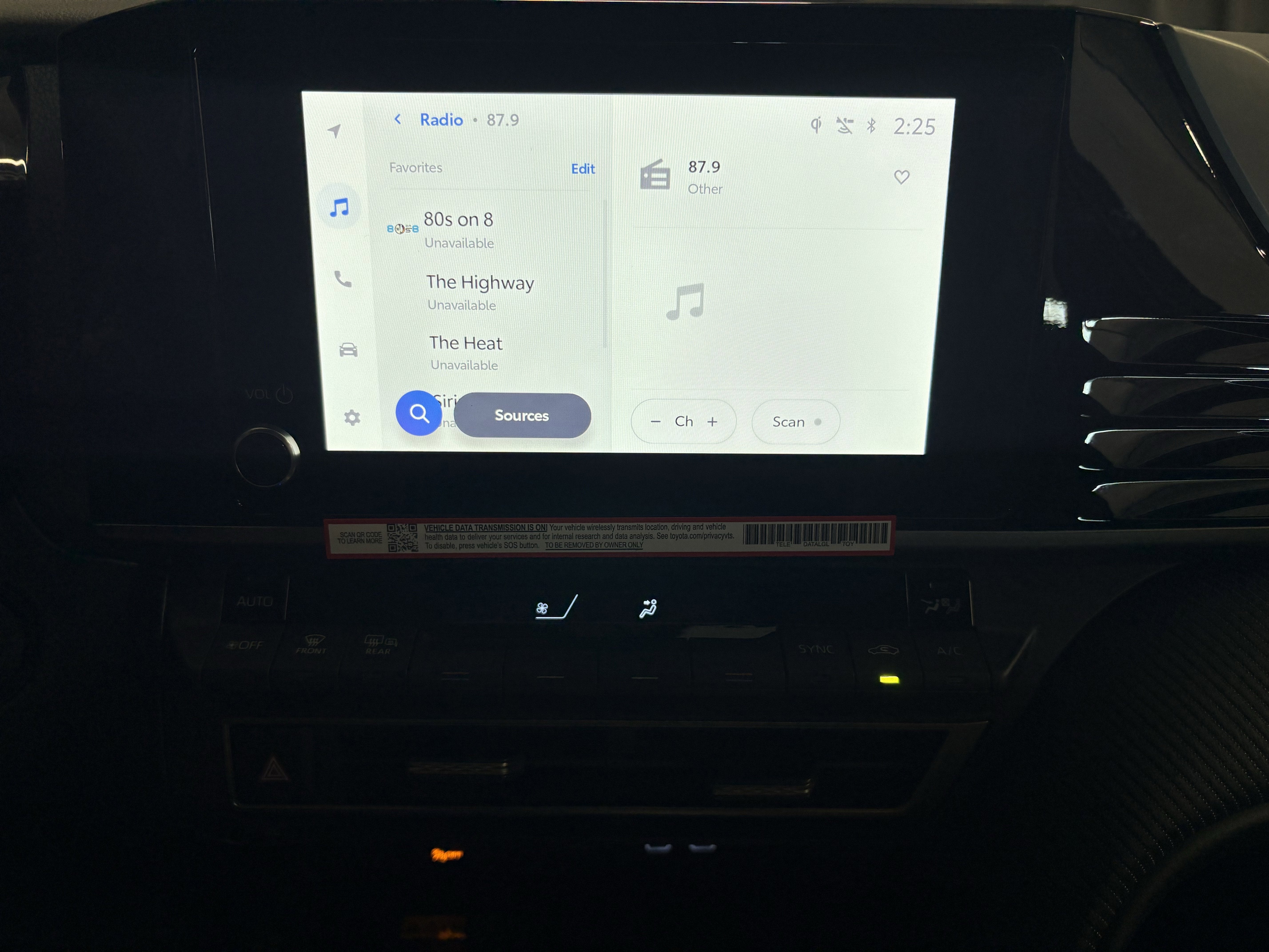 2026 Toyota Camry SE FWD