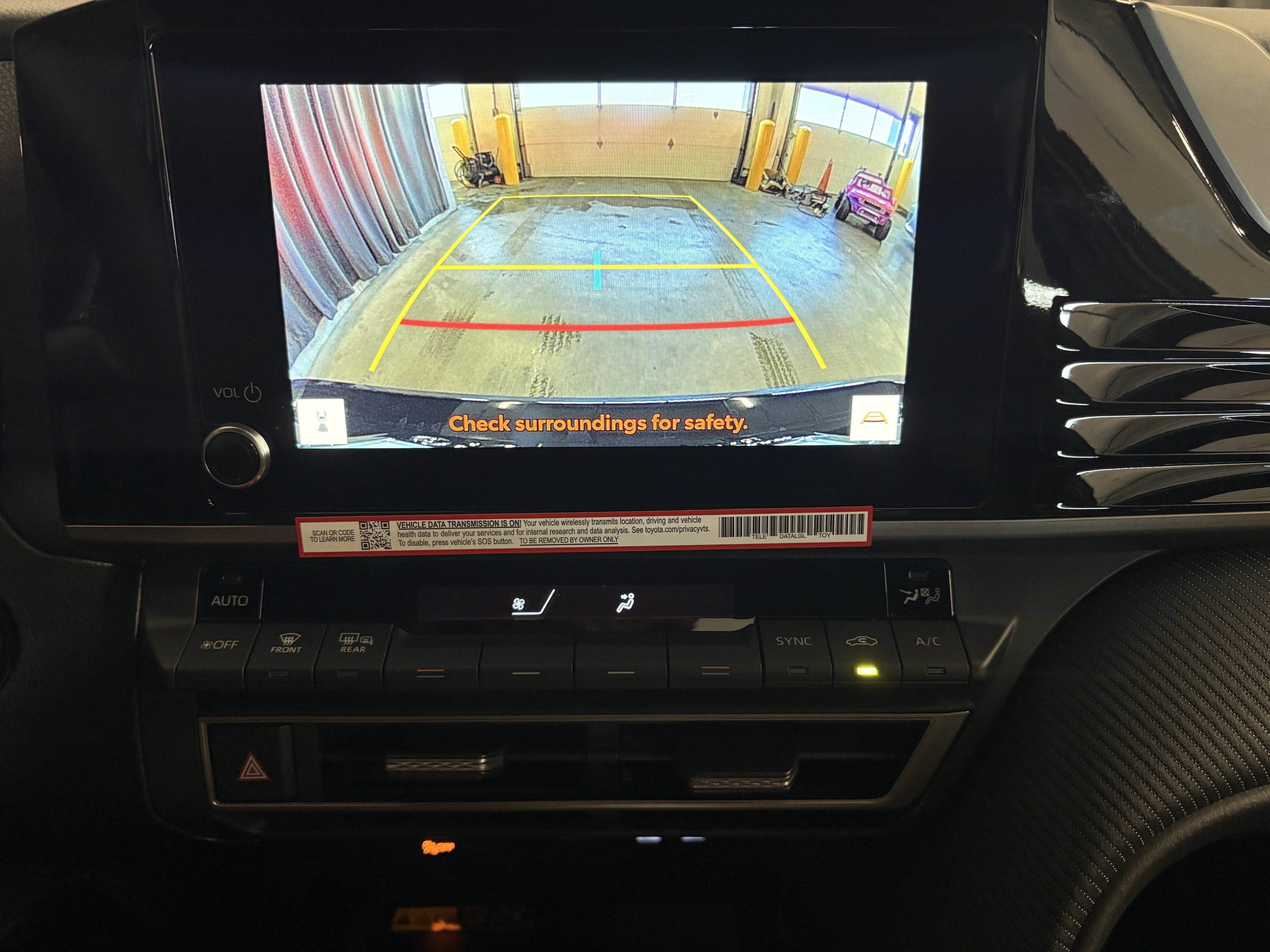 2026 Toyota Camry SE FWD