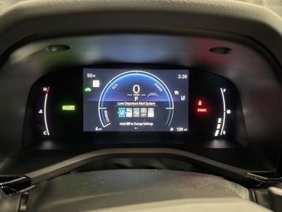 2026 Toyota Camry SE FWD