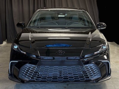 2026 Toyota Camry SE FWD