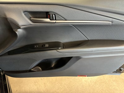 2026 Toyota Camry SE FWD