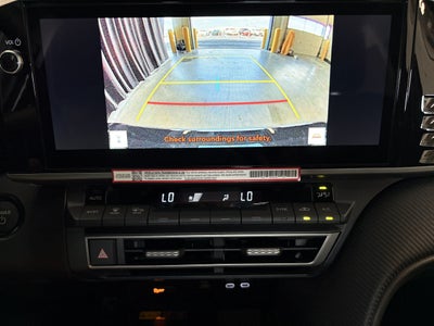 2026 Toyota Camry SE FWD