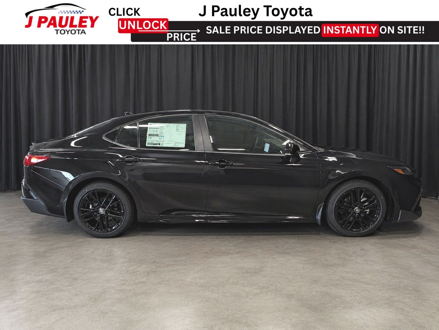 2026 Toyota Camry SE FWD