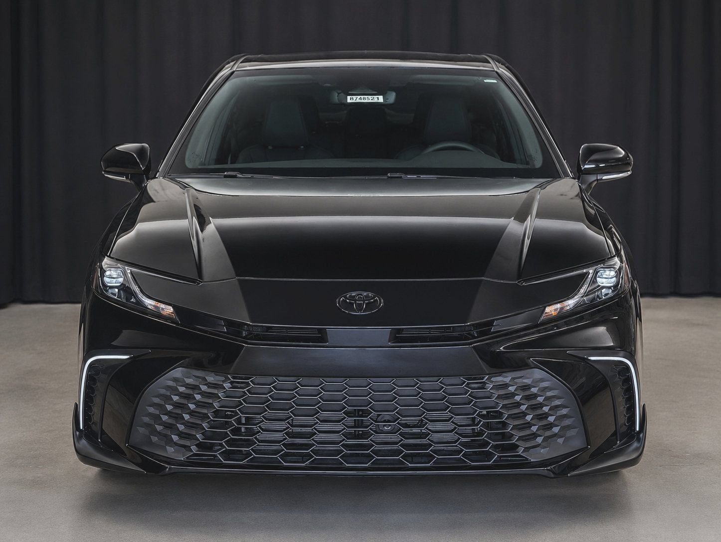 2026 Toyota Camry SE FWD
