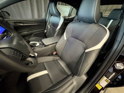 2026 Toyota Camry SE FWD
