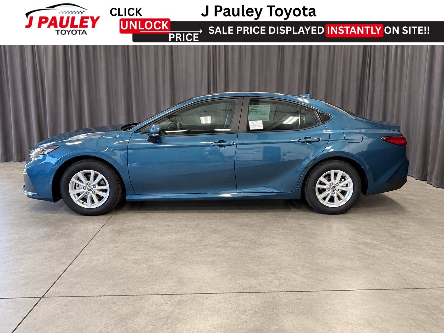 2026 Toyota Camry LE FWD