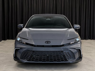 2026 Toyota Camry SE FWD