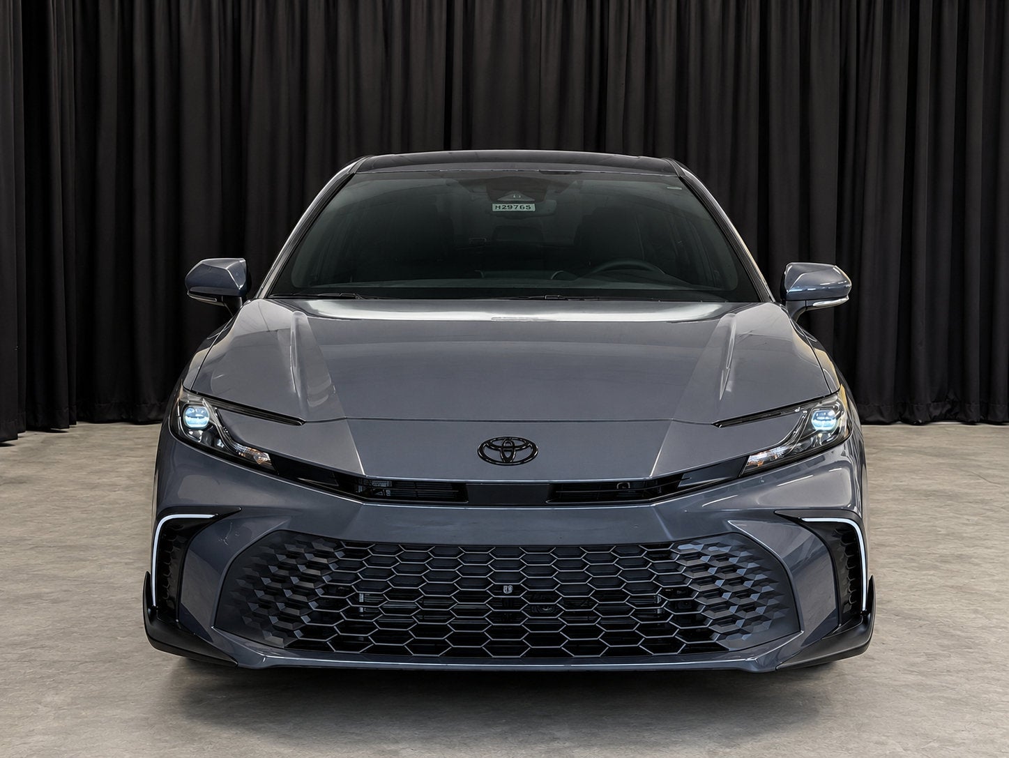 2026 Toyota Camry SE FWD