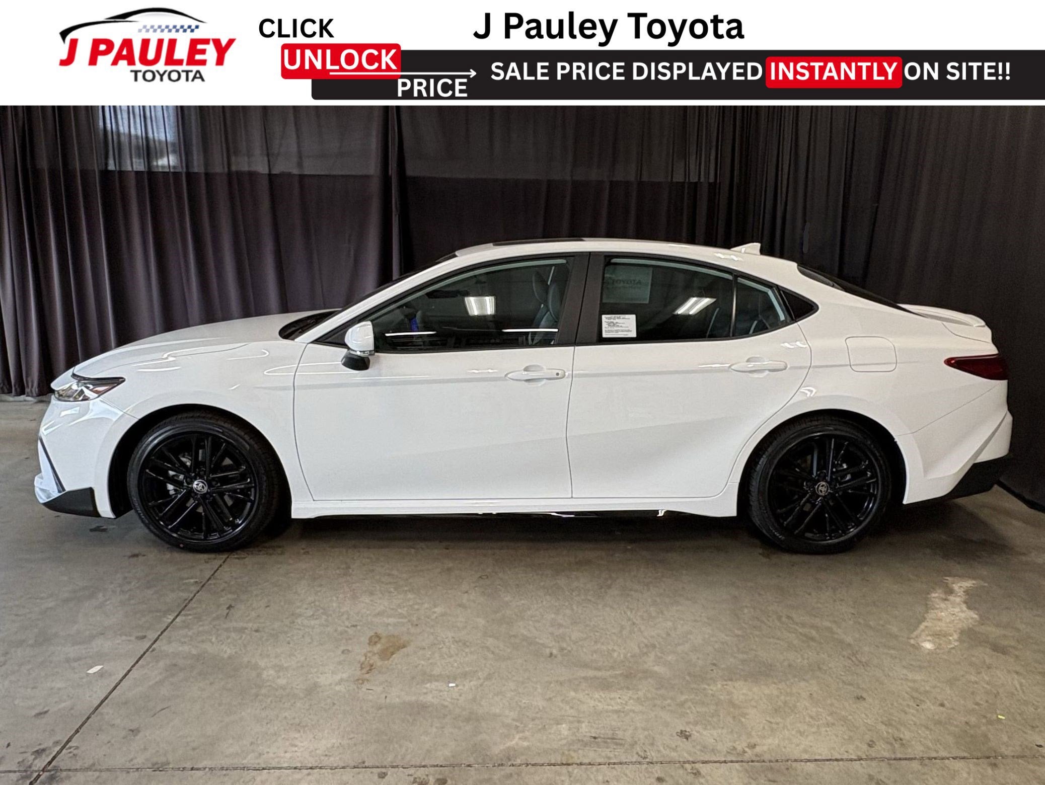 2026 Toyota Camry SE FWD