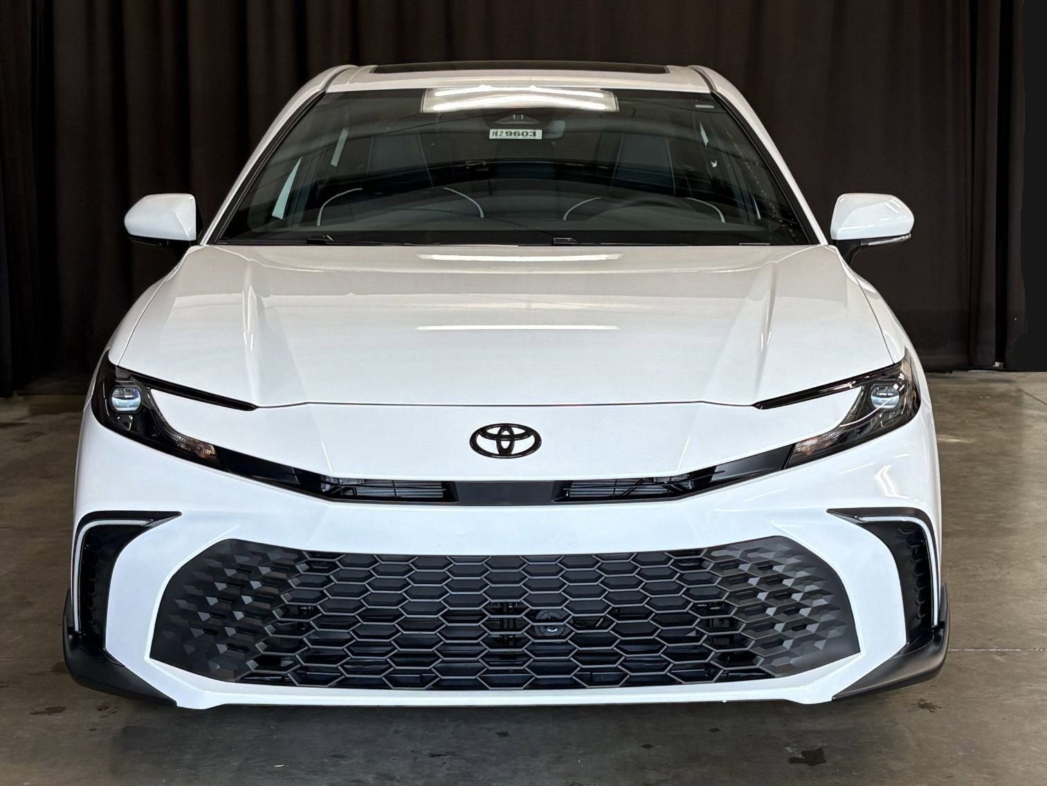 2026 Toyota Camry SE FWD