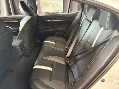 2026 Toyota Camry SE FWD