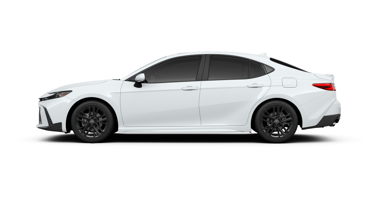 2026 Toyota Camry SE FWD