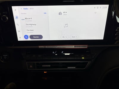 2026 Toyota Camry SE FWD