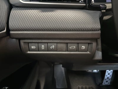 2026 Toyota Camry SE FWD