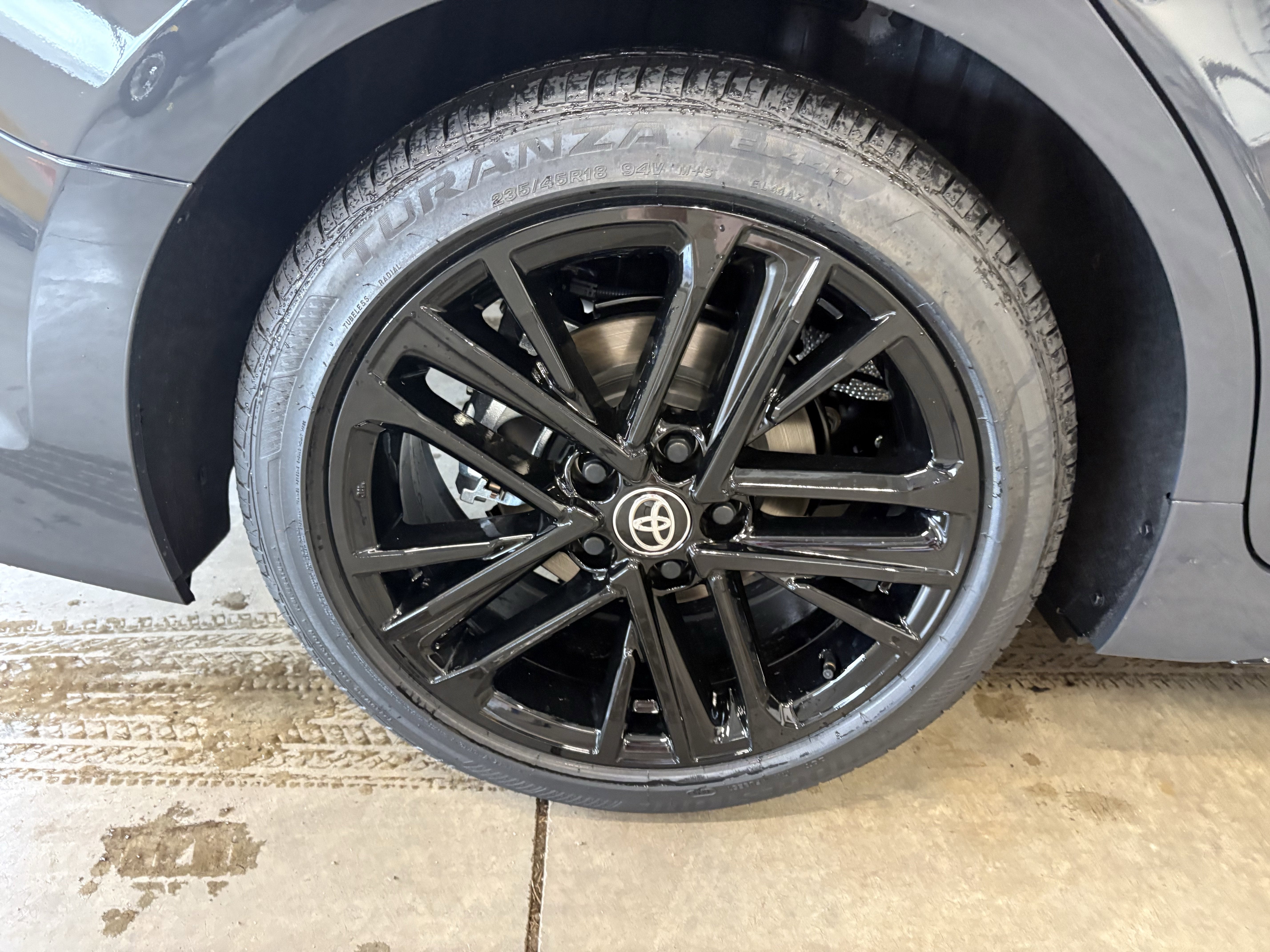 2026 Toyota Camry SE FWD