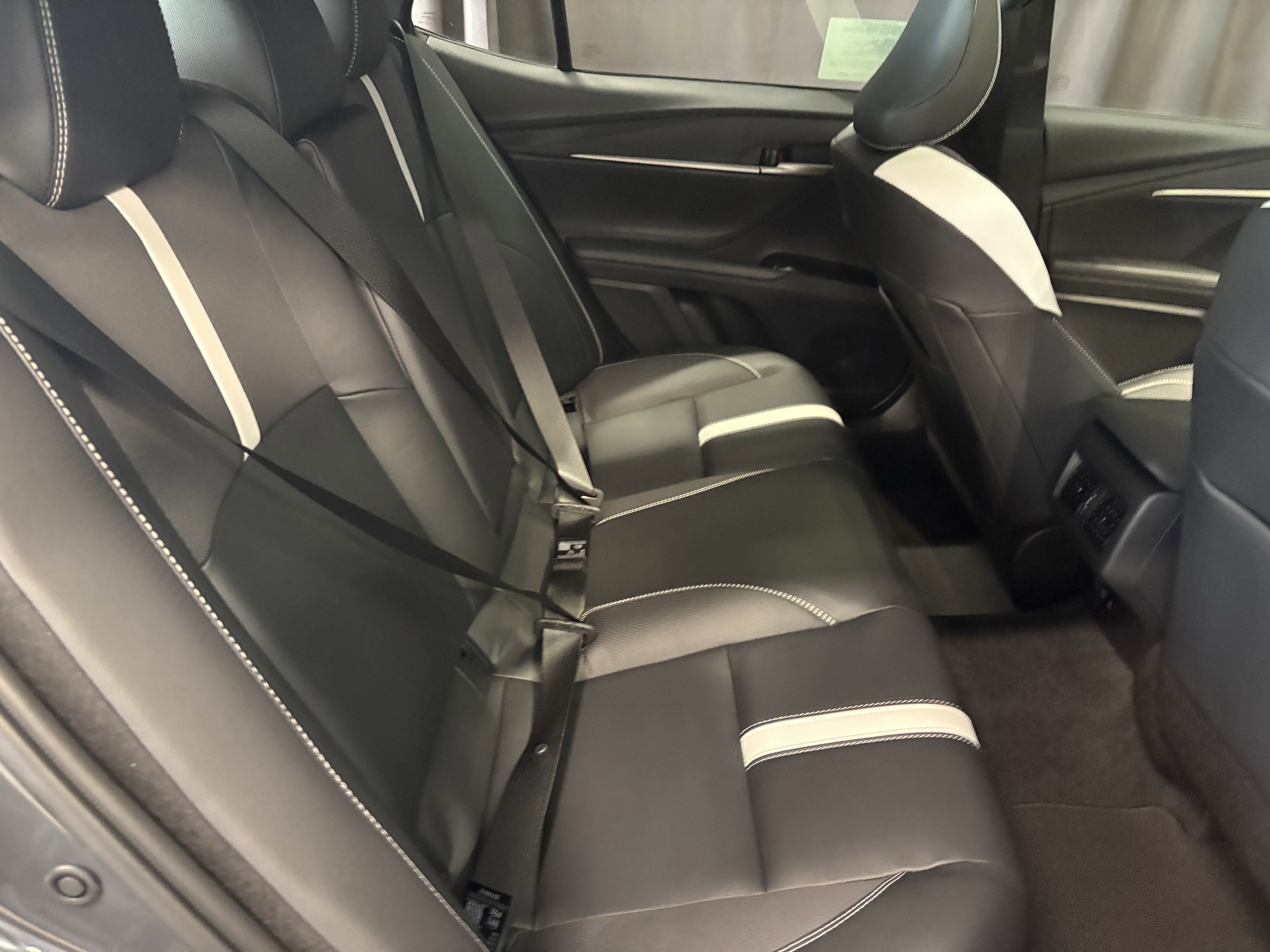 2026 Toyota Camry SE FWD