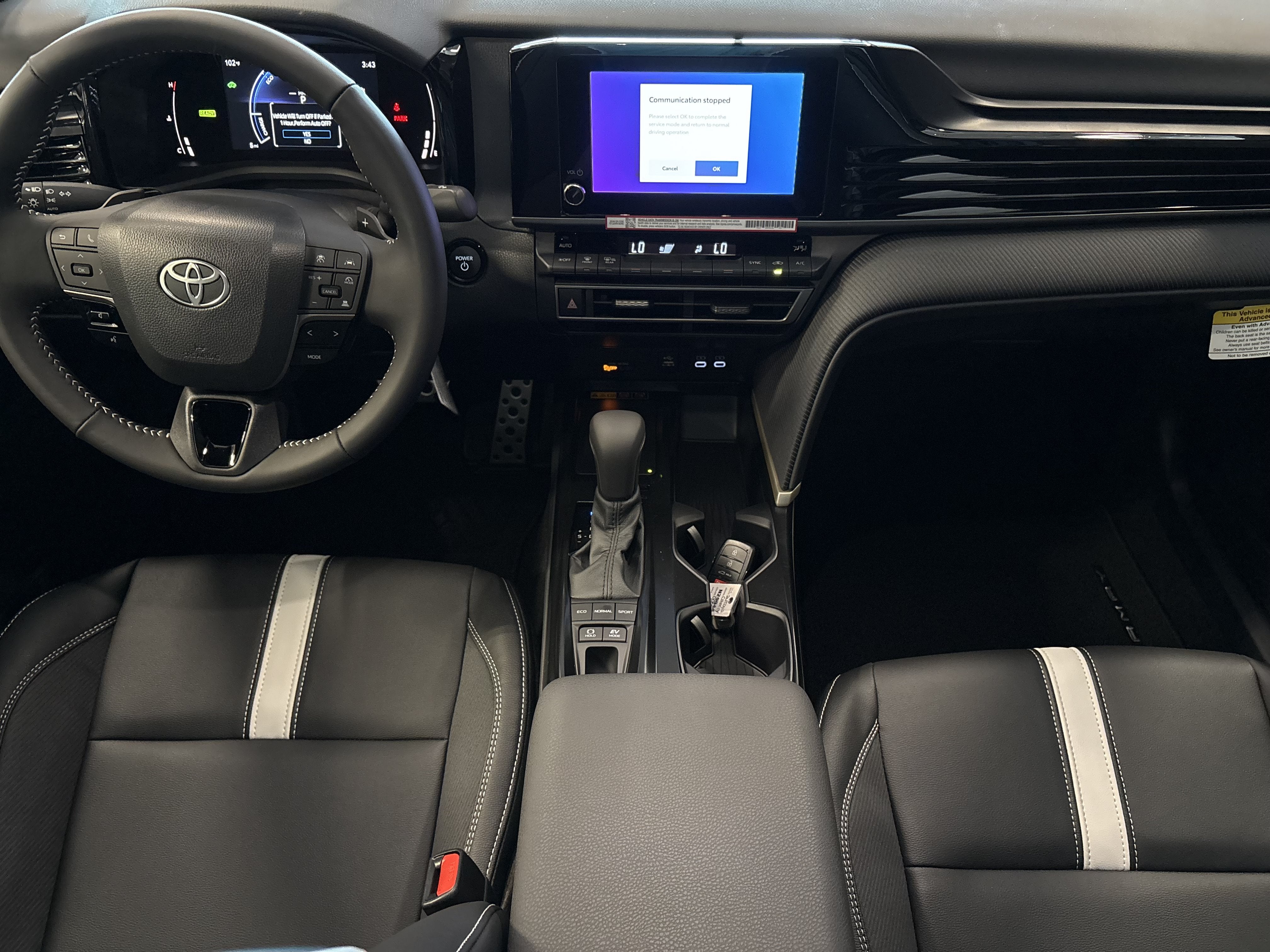 2026 Toyota Camry SE FWD