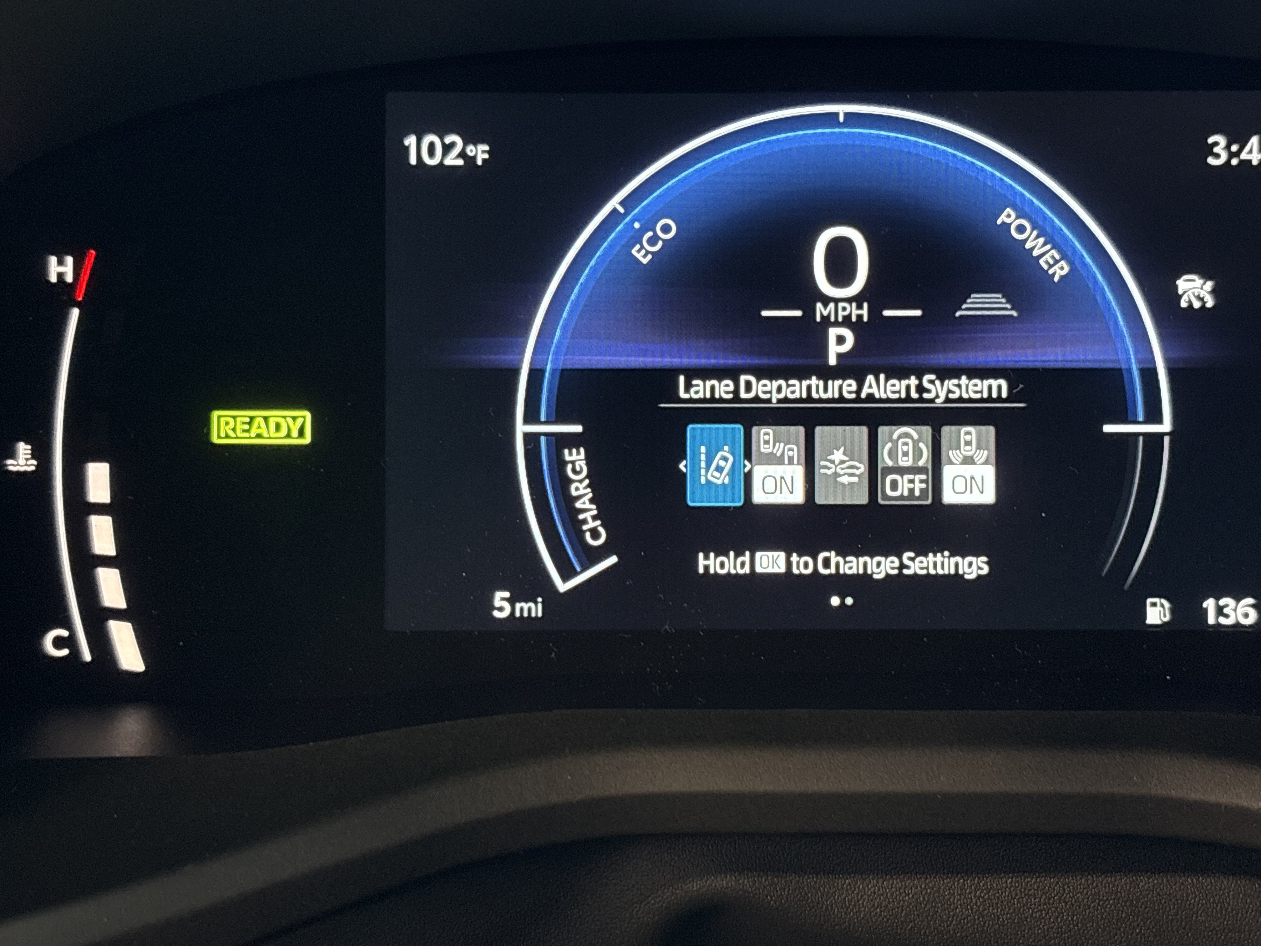 2026 Toyota Camry SE FWD