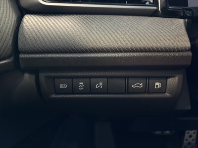 2026 Toyota Camry SE FWD