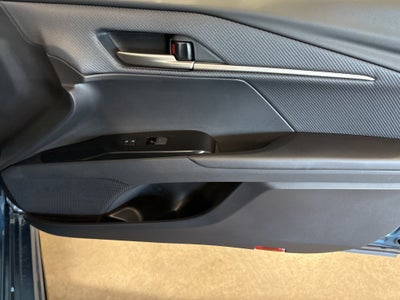 2026 Toyota Camry SE FWD