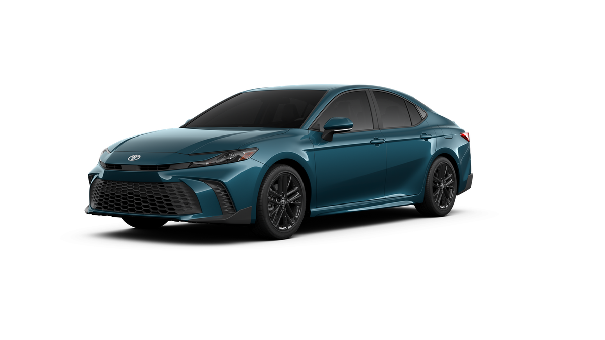 2026 Toyota Camry SE FWD