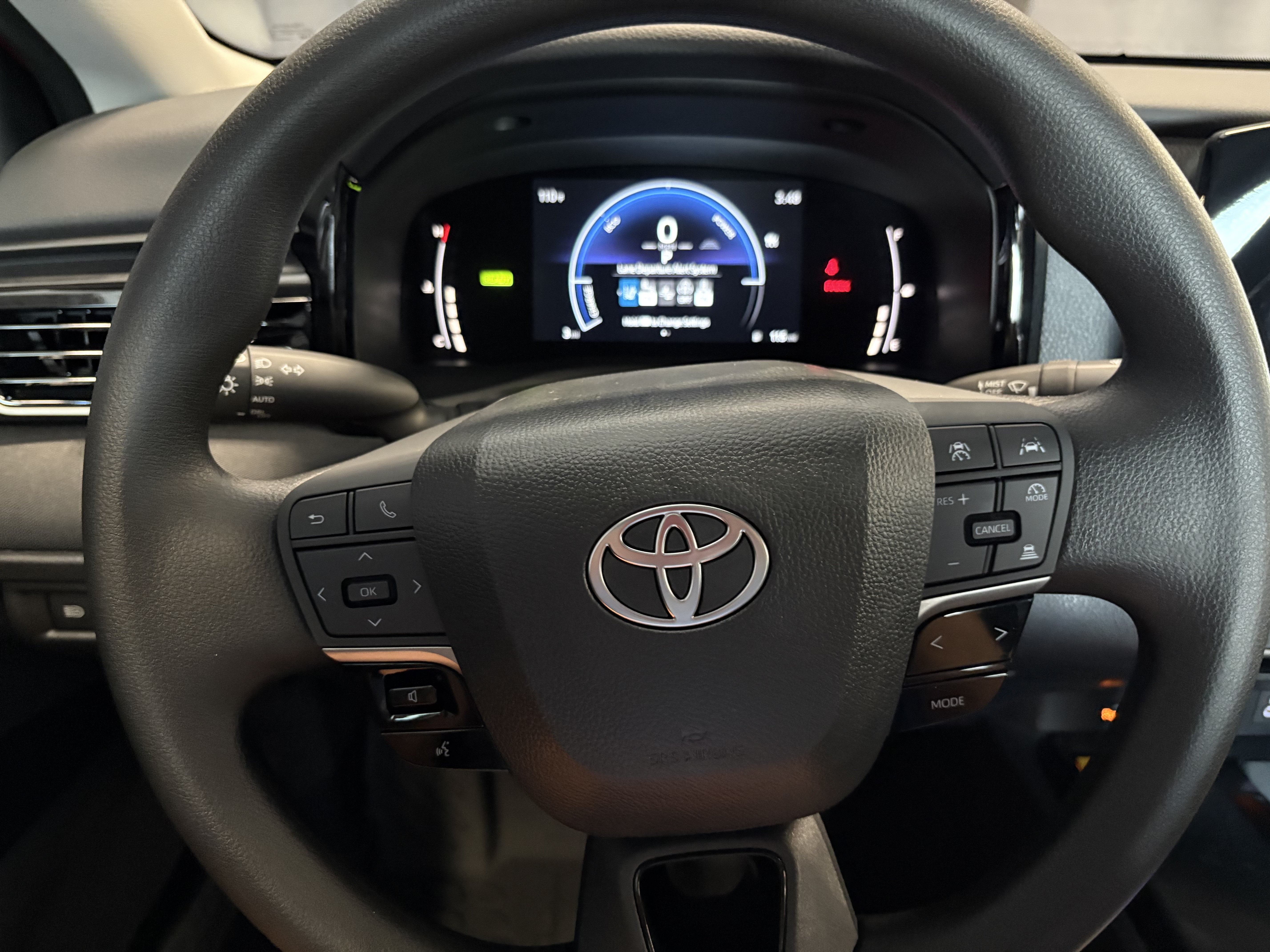 2026 Toyota Camry LE FWD