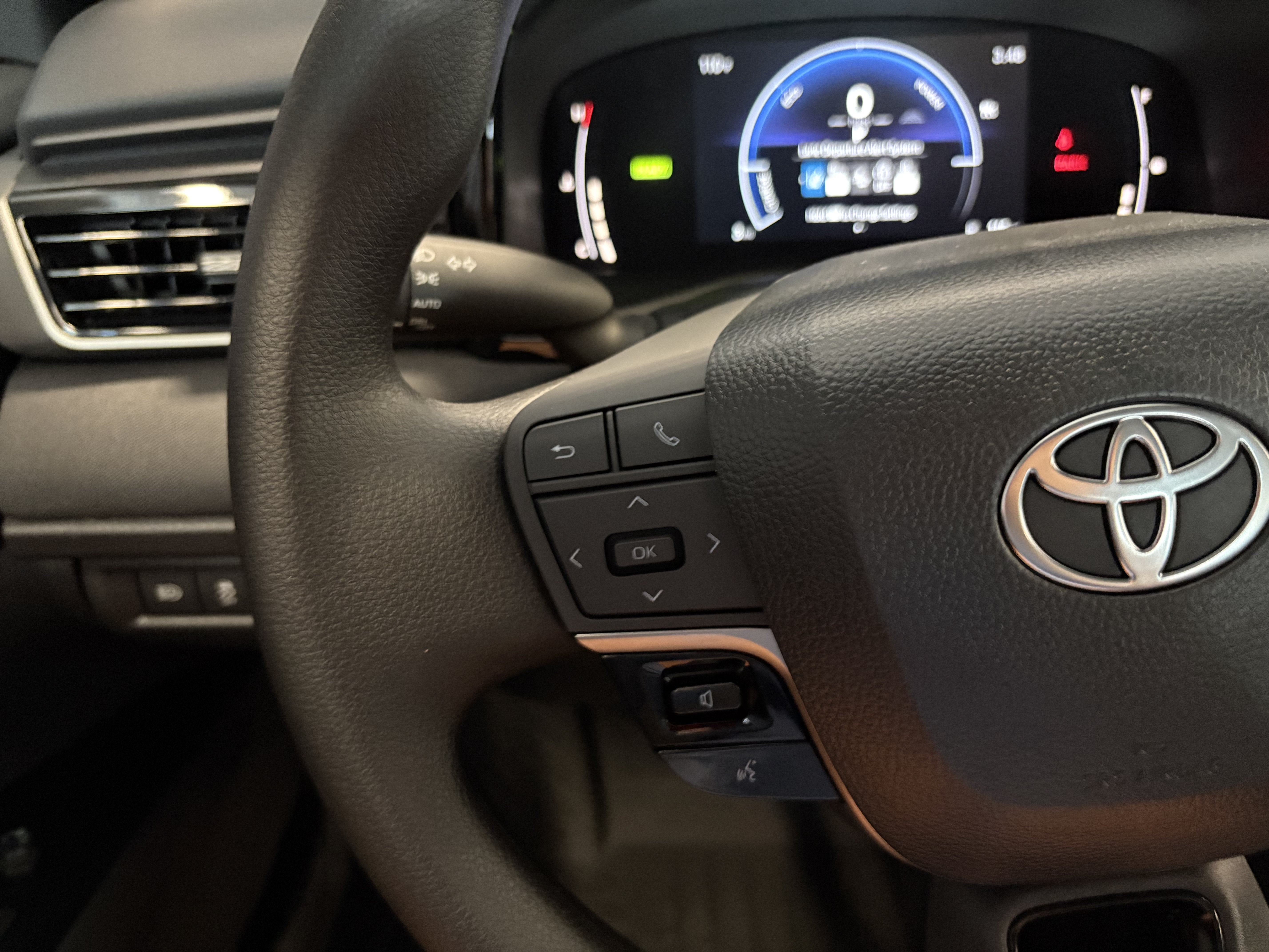 2026 Toyota Camry LE FWD