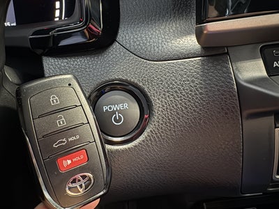 2026 Toyota Camry LE FWD