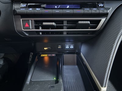 2026 Toyota Camry SE FWD