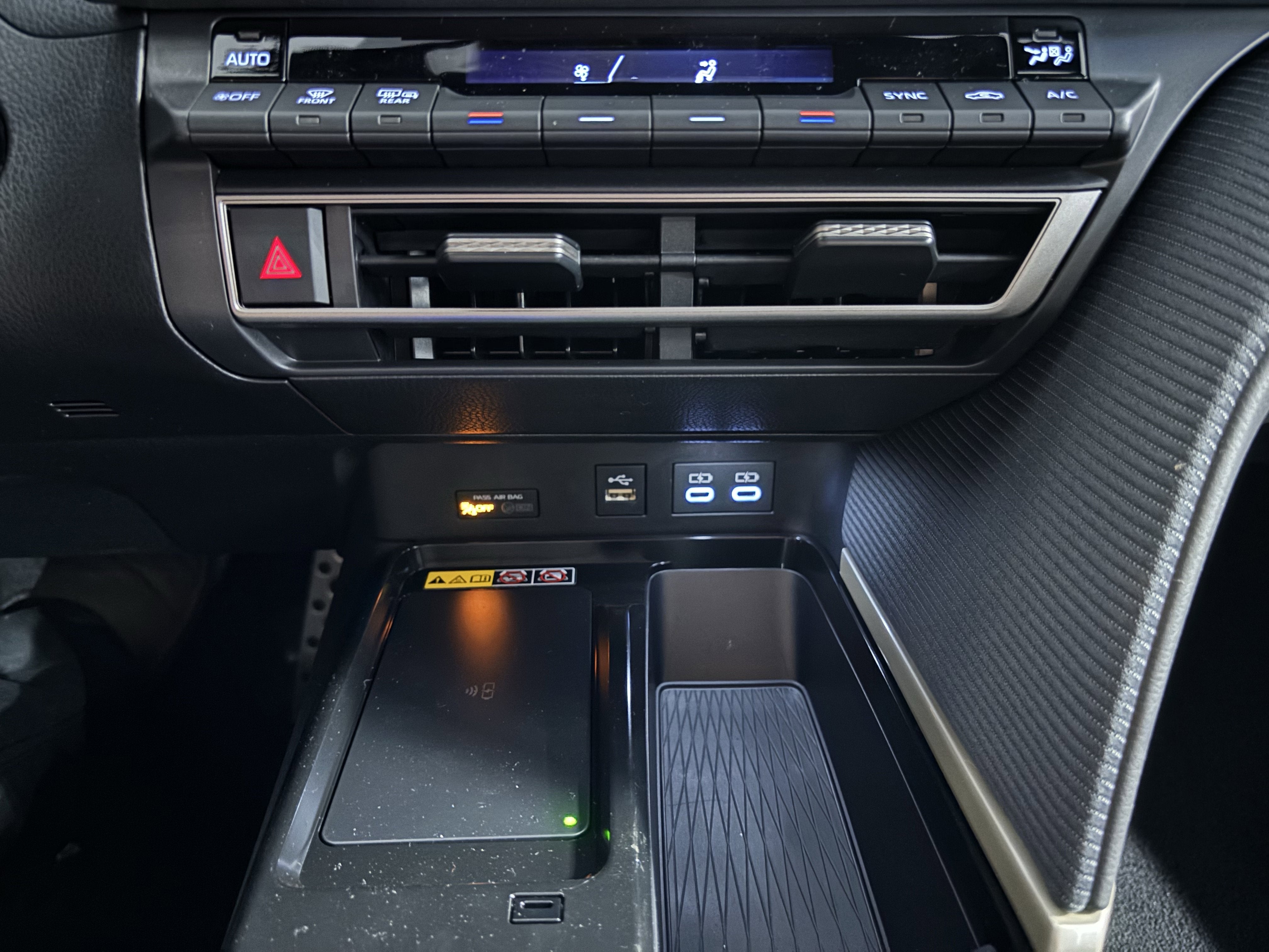 2026 Toyota Camry SE FWD