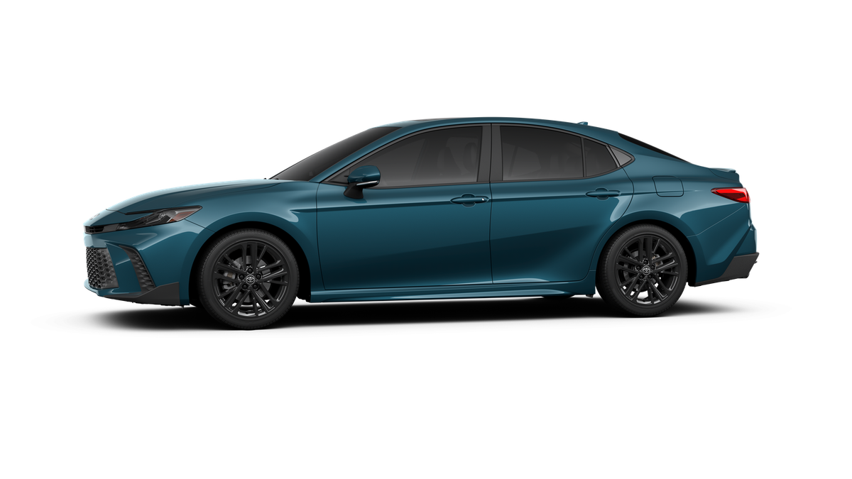 2026 Toyota Camry SE FWD