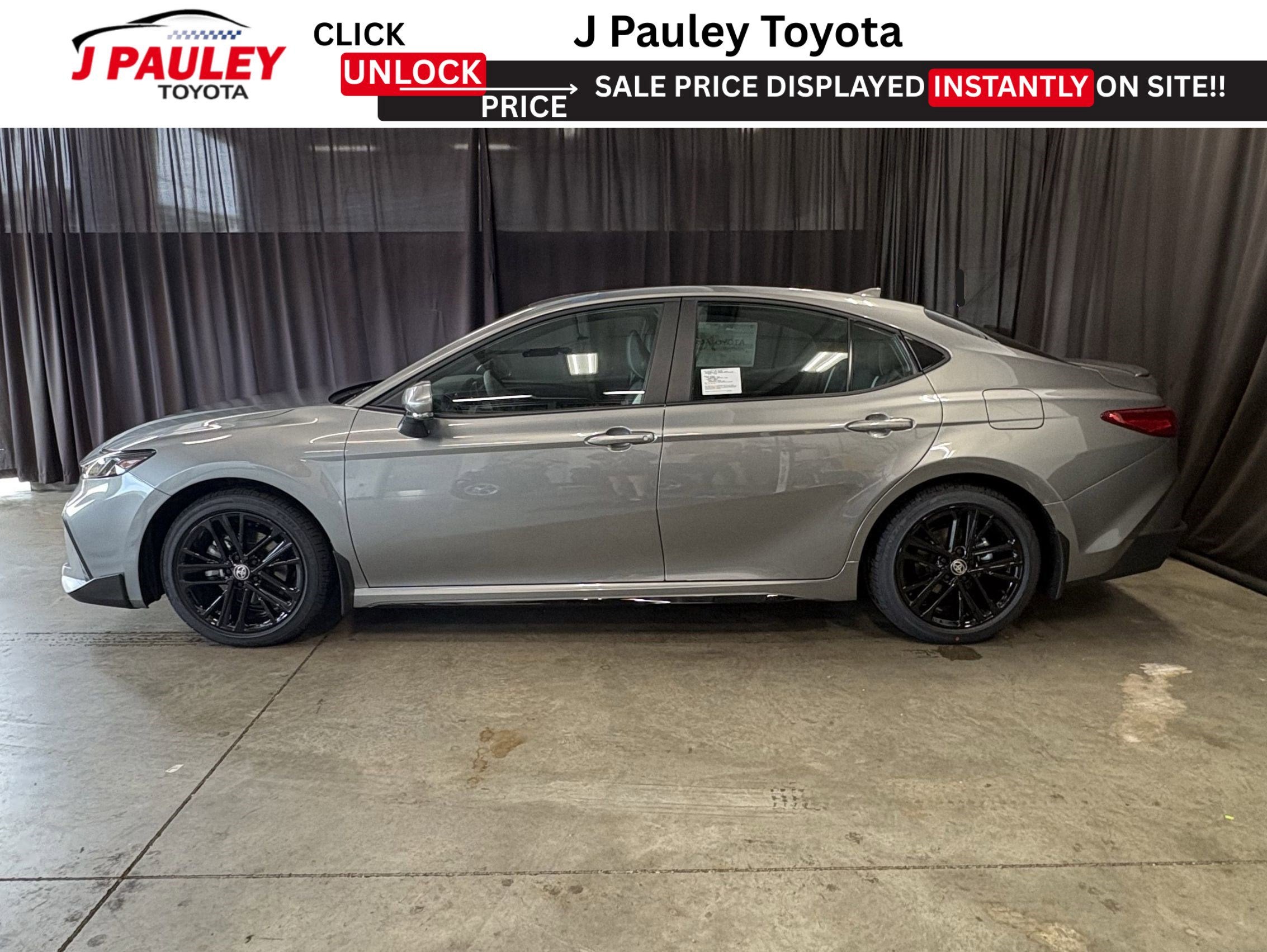 2026 Toyota Camry SE FWD