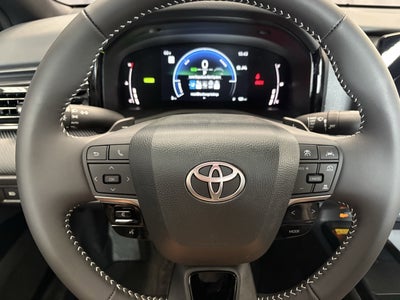 2026 Toyota Camry SE FWD