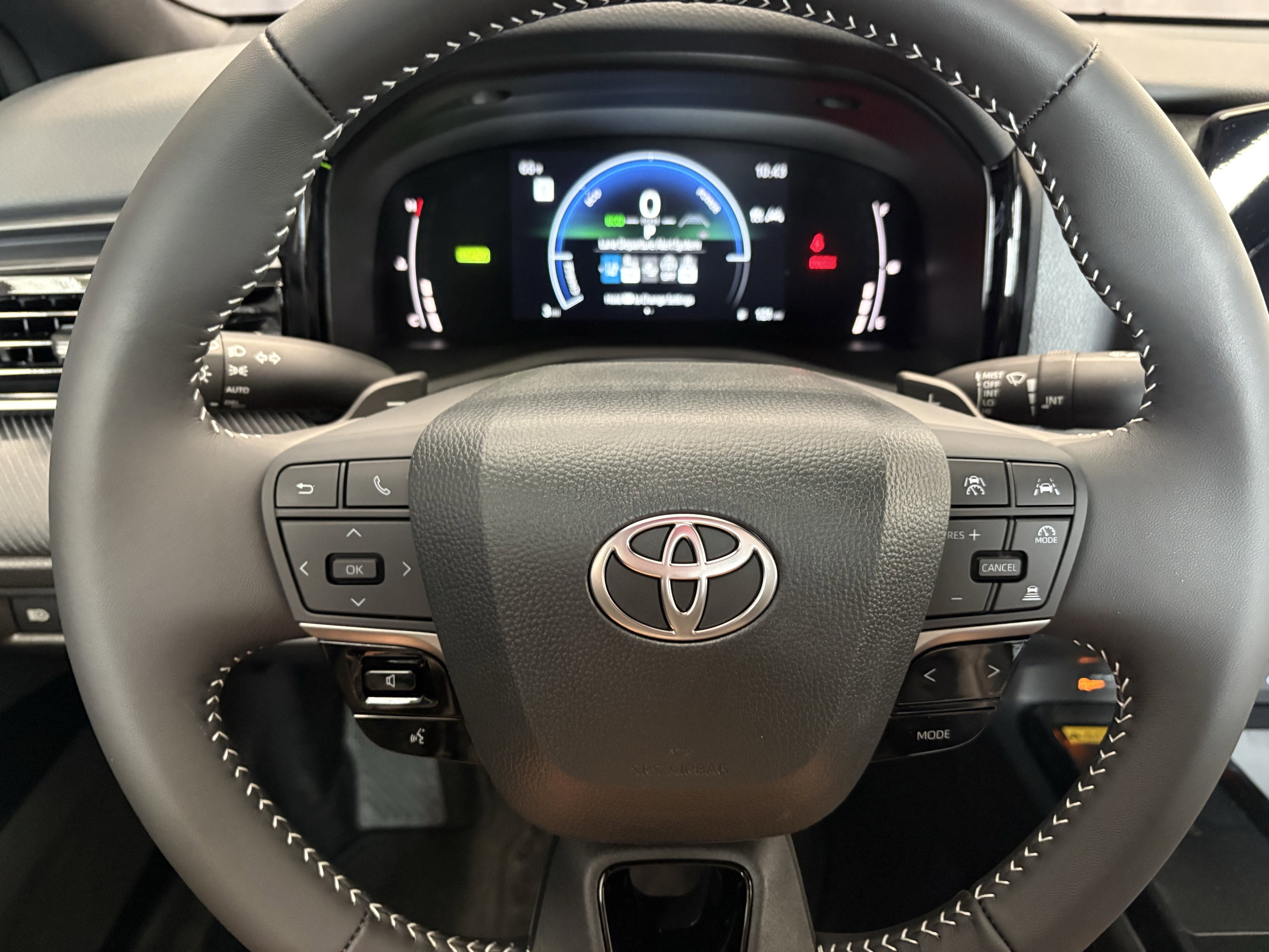 2026 Toyota Camry SE FWD