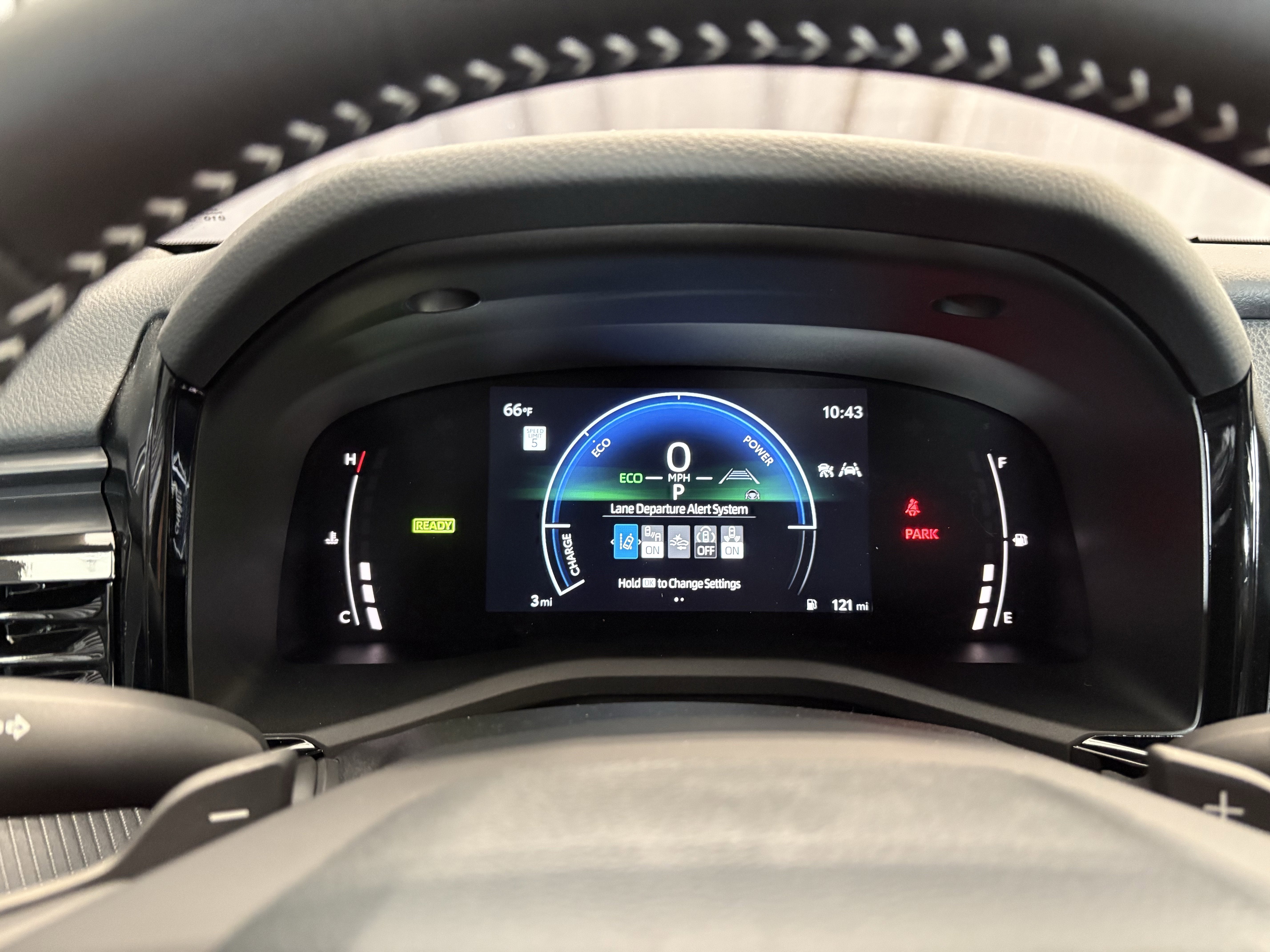 2026 Toyota Camry SE FWD